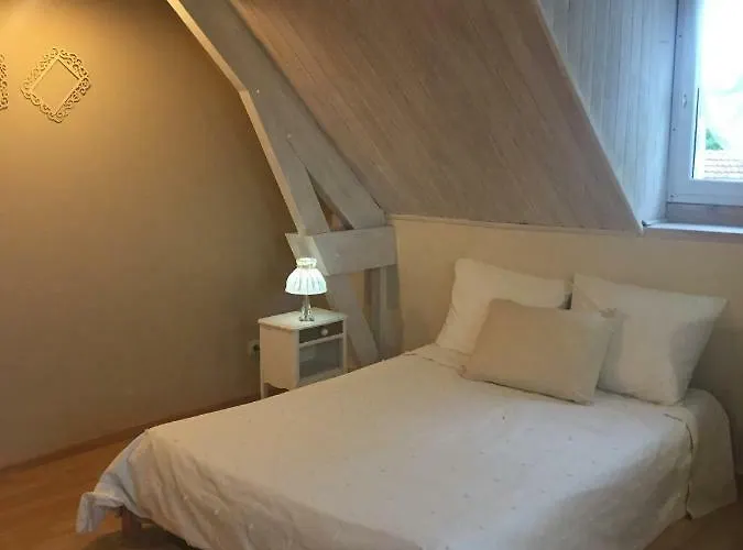 Rum i privatbostad Chambre A La Valette